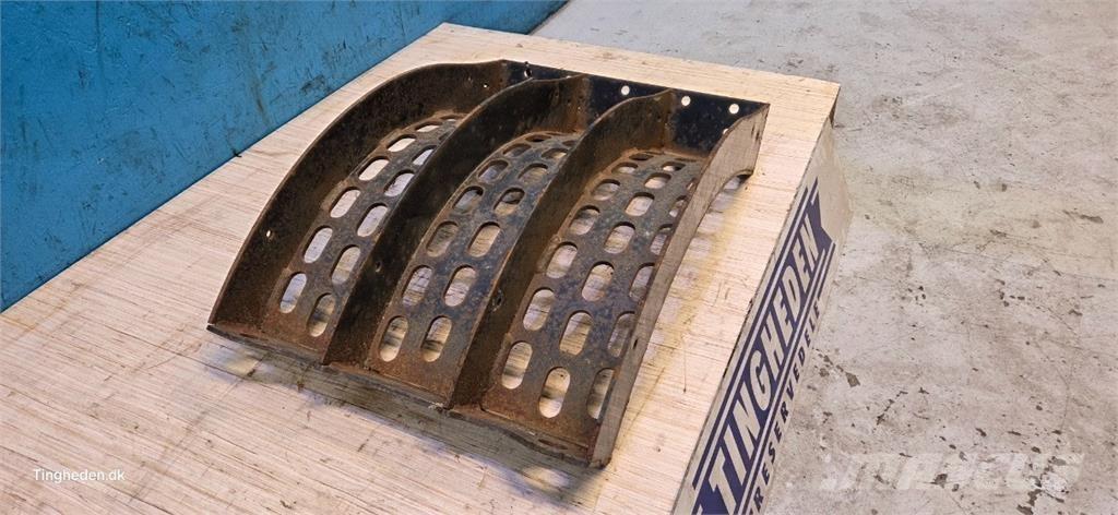 CASE 9010 Lisävarusteet ja komponentit