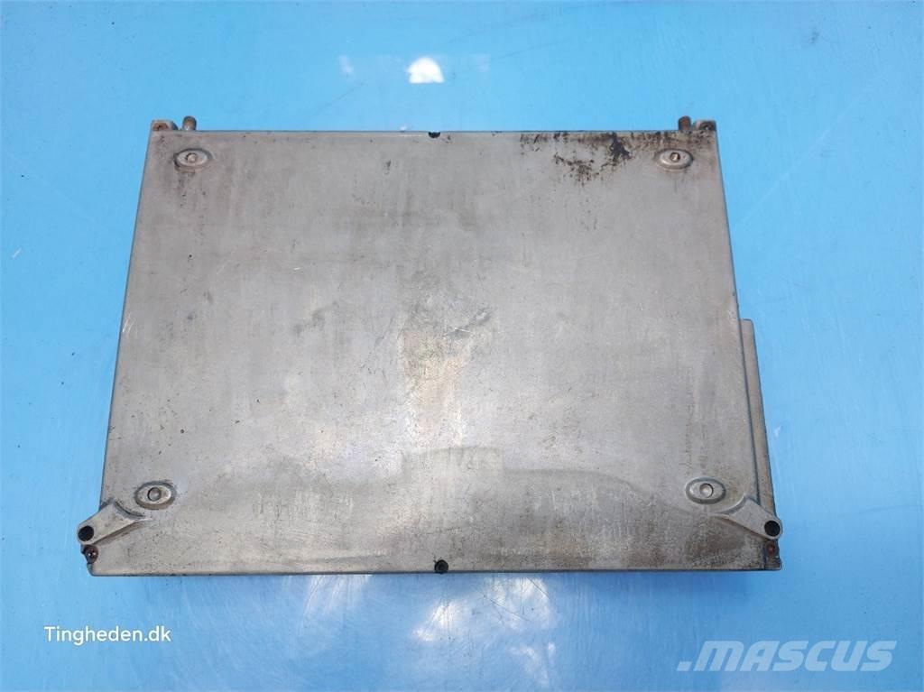 CASE 9120 Sähkö ja elektroniikka