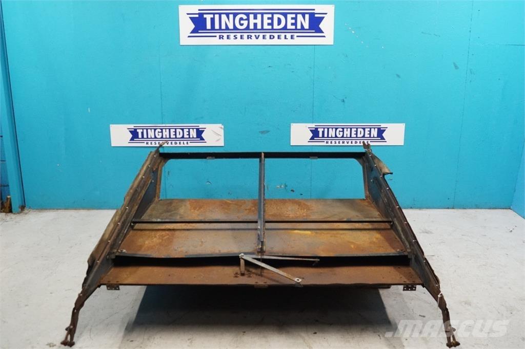 CASE 9230 Hiekan- ja suolanlevittimet
