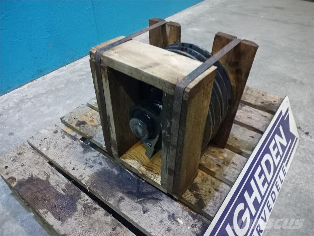 CASE CF80 Lisävarusteet ja komponentit