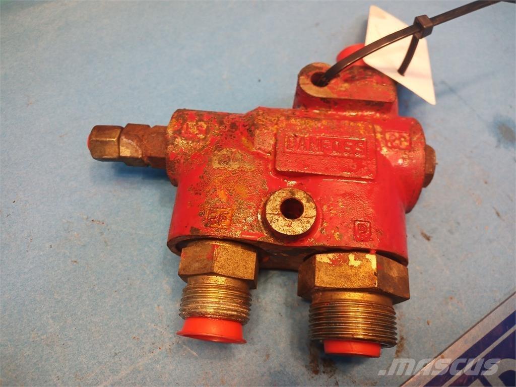 CASE CF80 Hydrauliikka