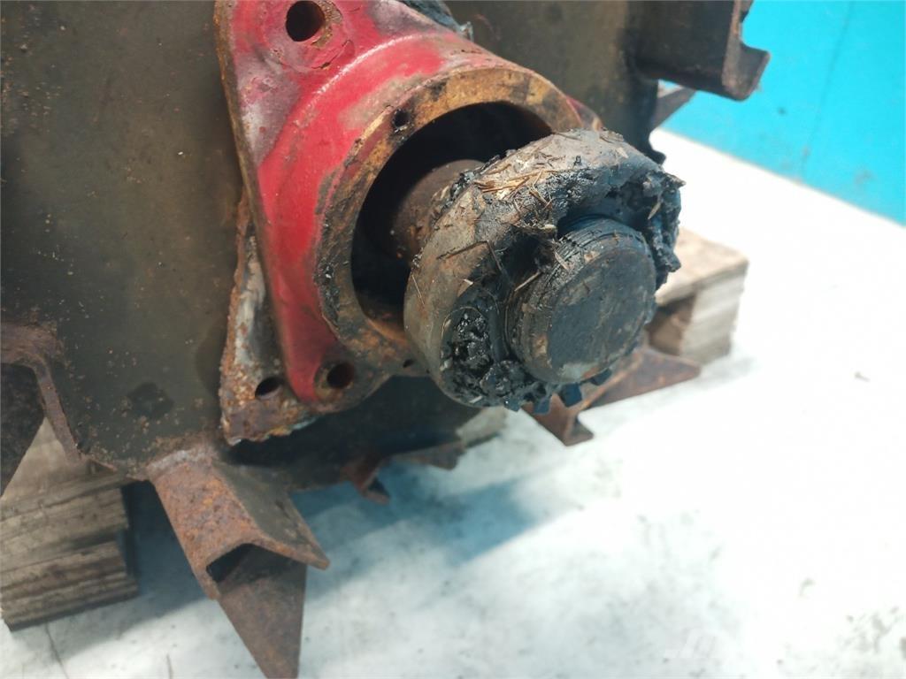 CASE CF80 Lisävarusteet ja komponentit
