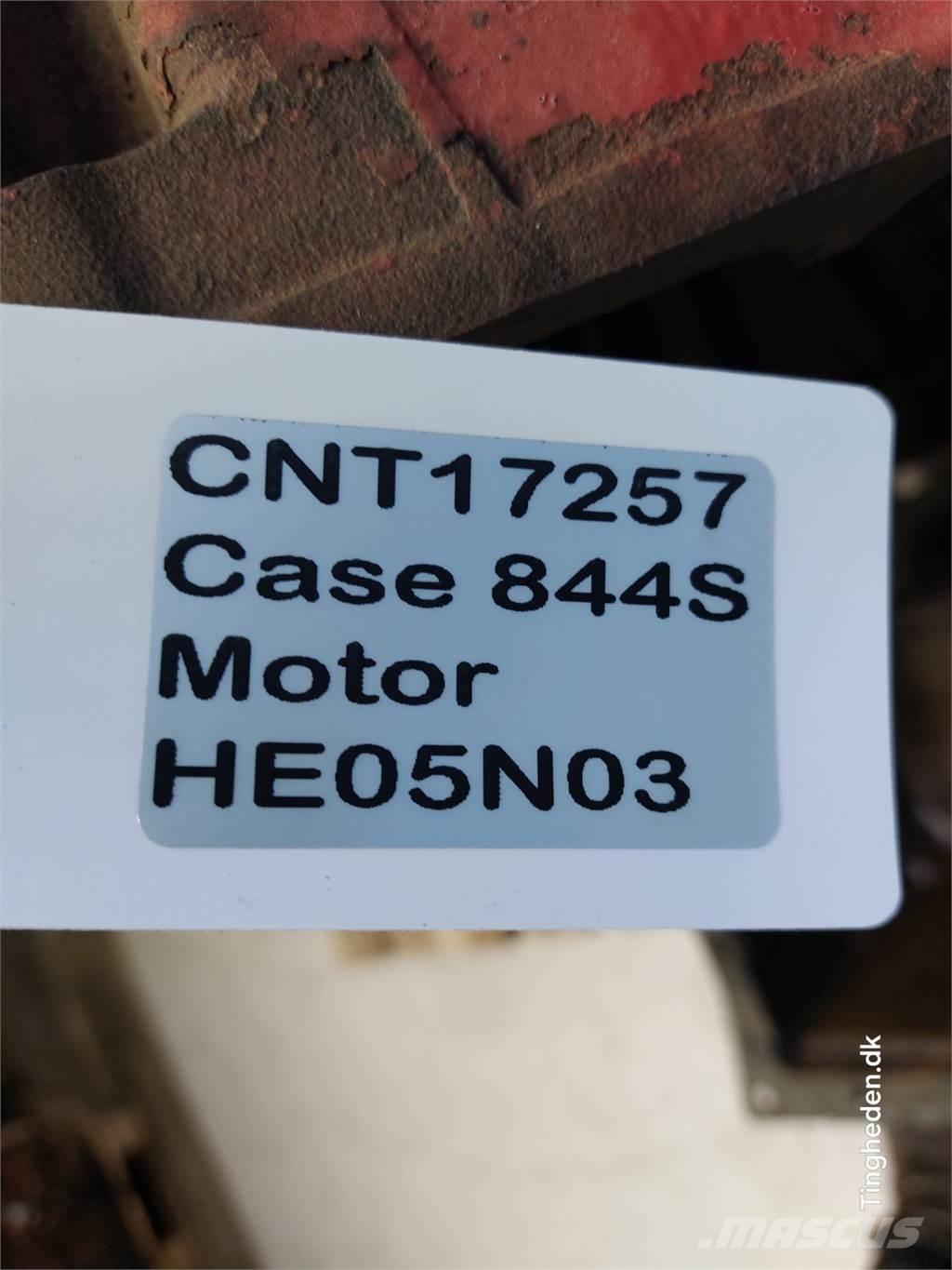 CASE D268 Moottorit