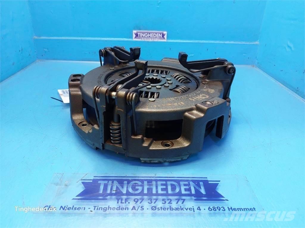 CASE Farmall 95A Vaihteisto