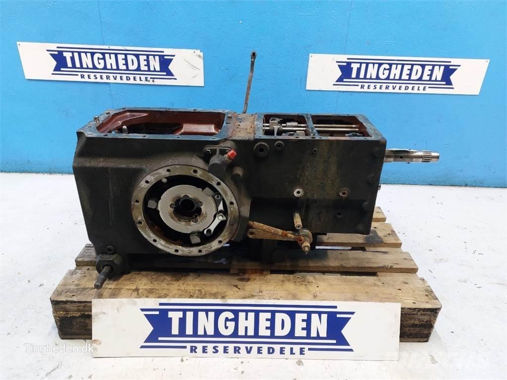 CASE Farmall 95A Vaihteisto