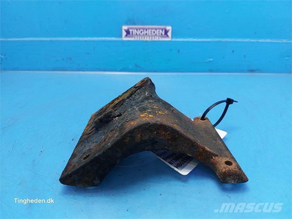 CASE Farmall 95A Moottorit