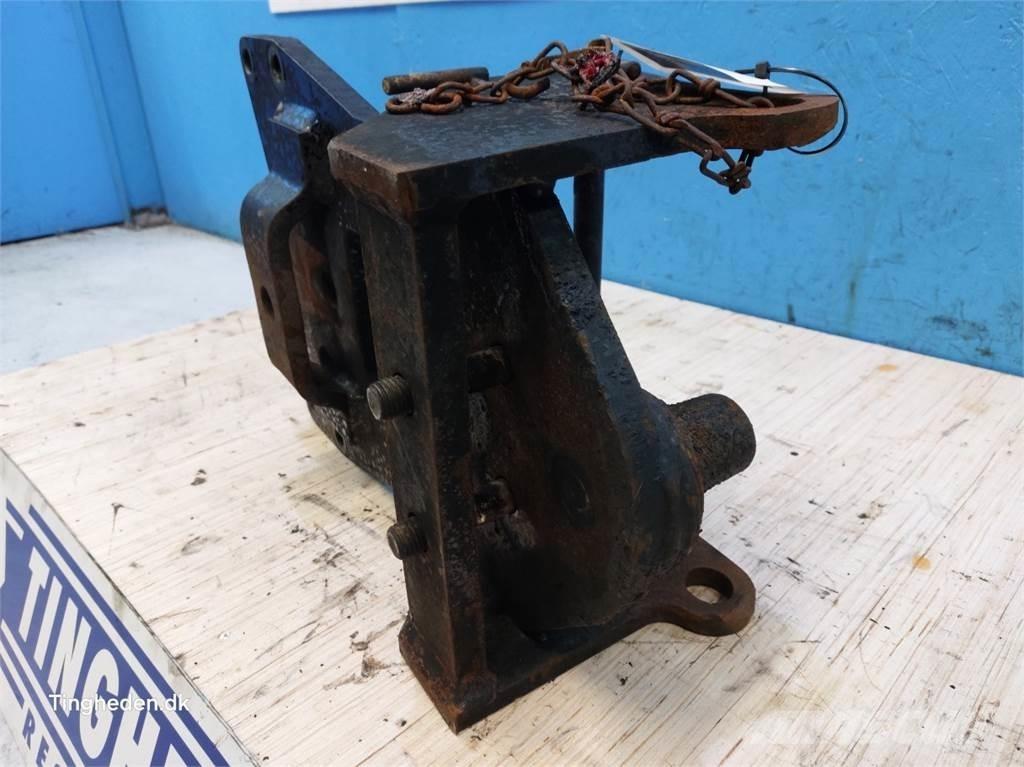 CASE Farmall 95A Lisävarusteet ja komponentit