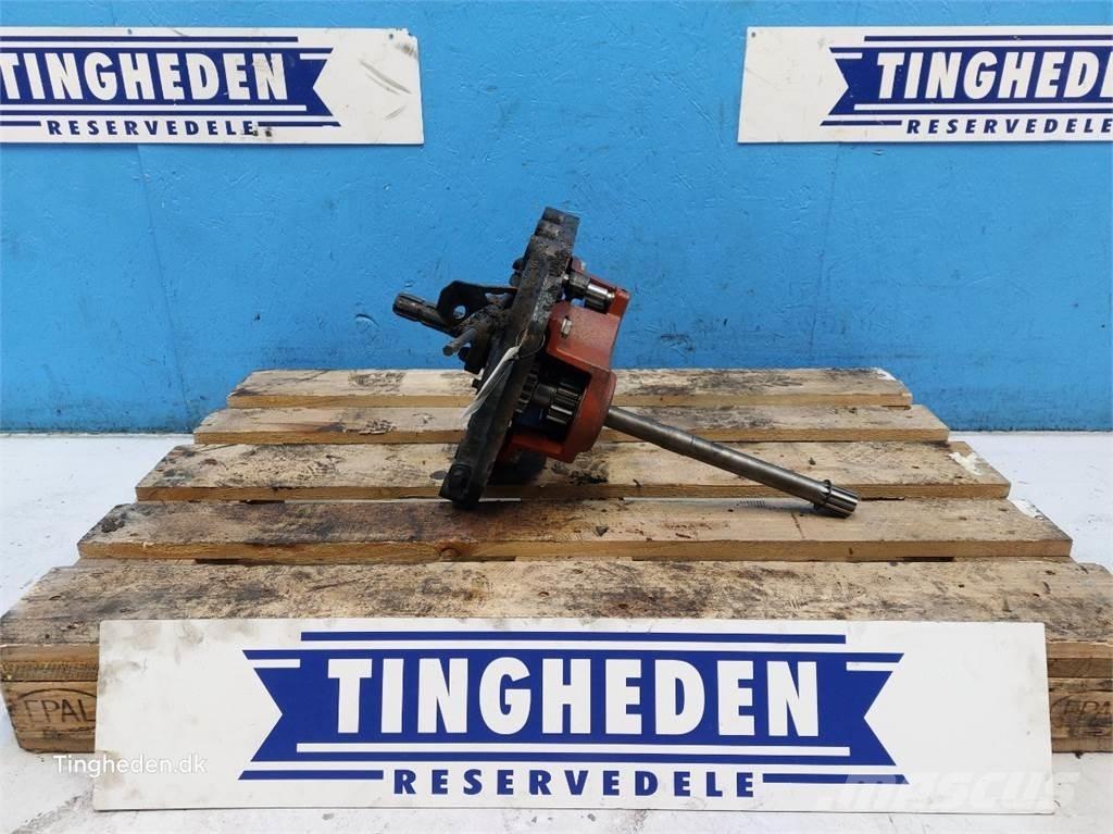 CASE Farmall 95A Vaihteisto