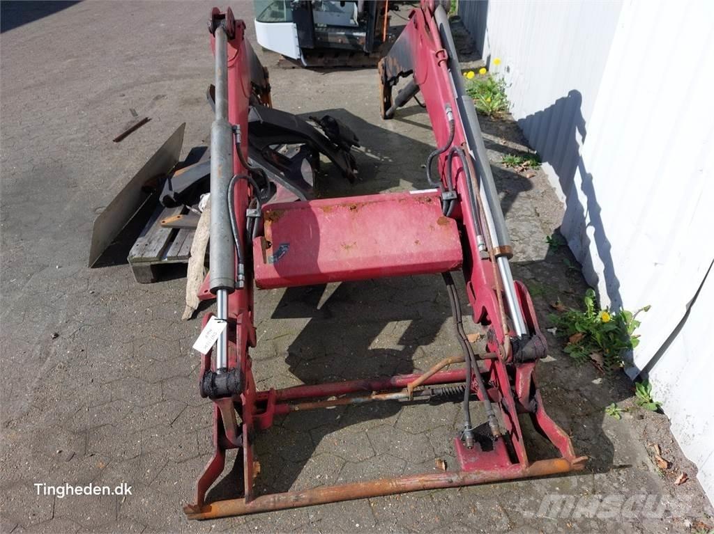 CASE Farmall 95A Etukuormaimen varusteet