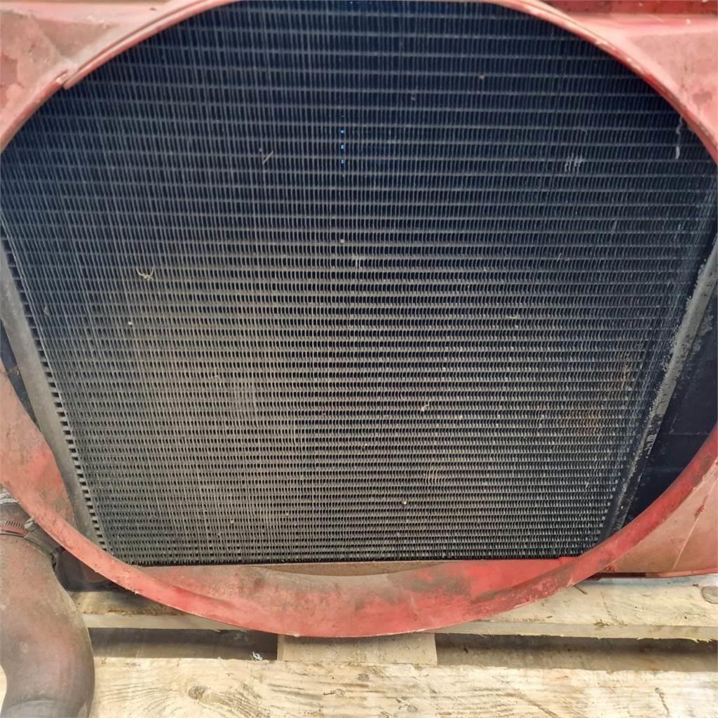 Case IH 1055 Jäähdyttimet
