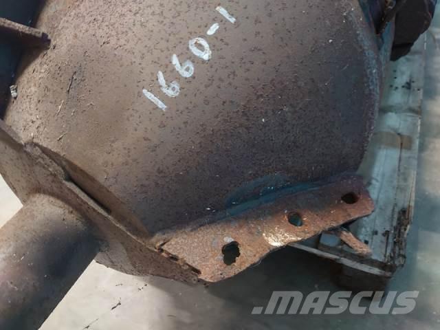 Case IH 1660 Lisävarusteet ja komponentit