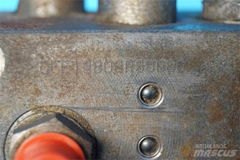 Case IH 621D Hydrauliikka