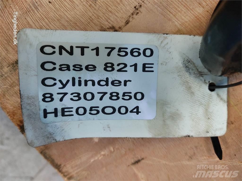 Case IH 821E Hydrauliikka