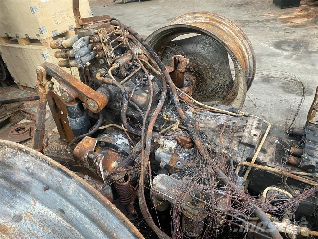 CASE Maxxum 115 Traktorit