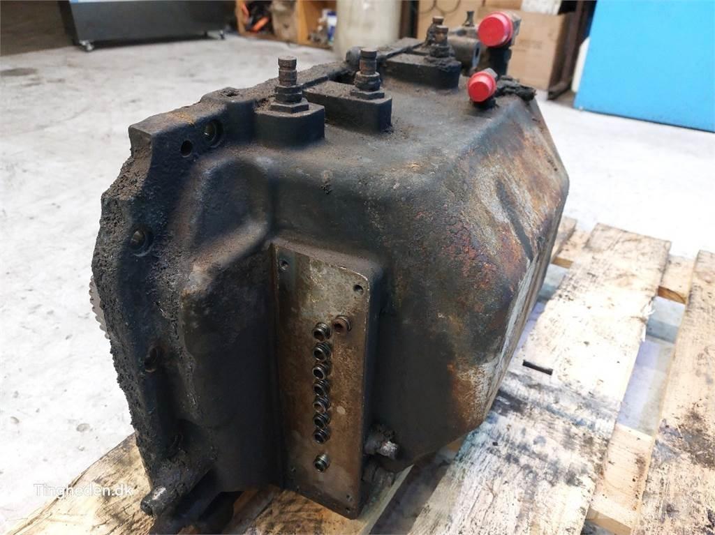 CASE Puma 185 Vaihteisto
