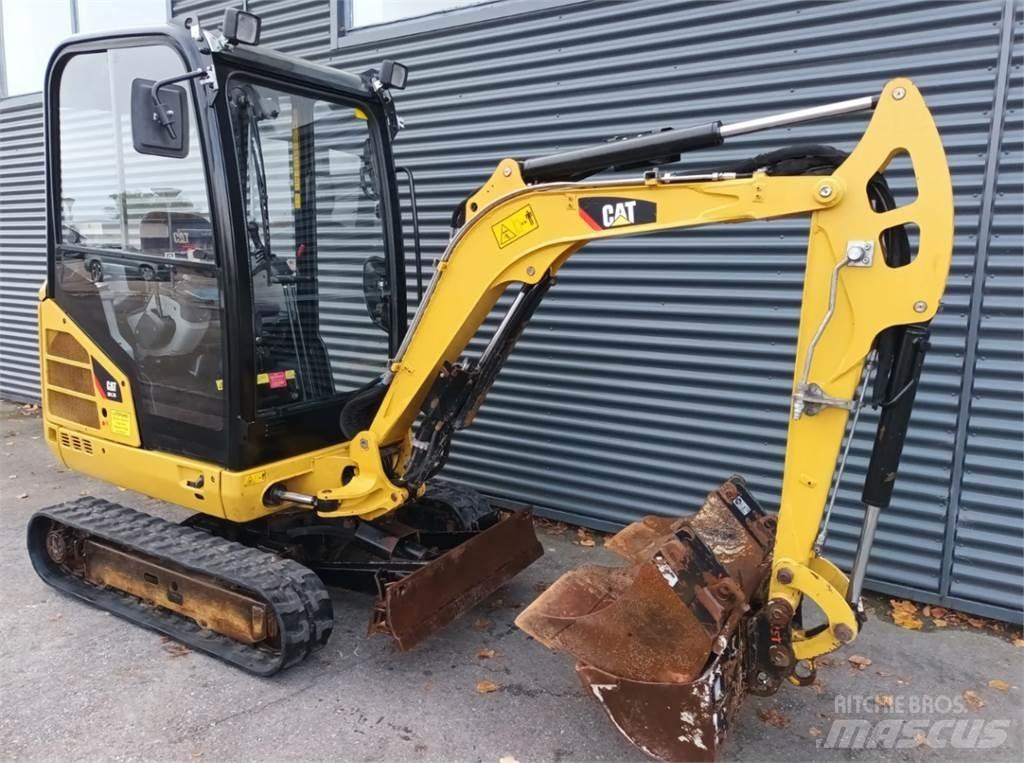 CAT 301,7d Minikaivukoneet < 7t