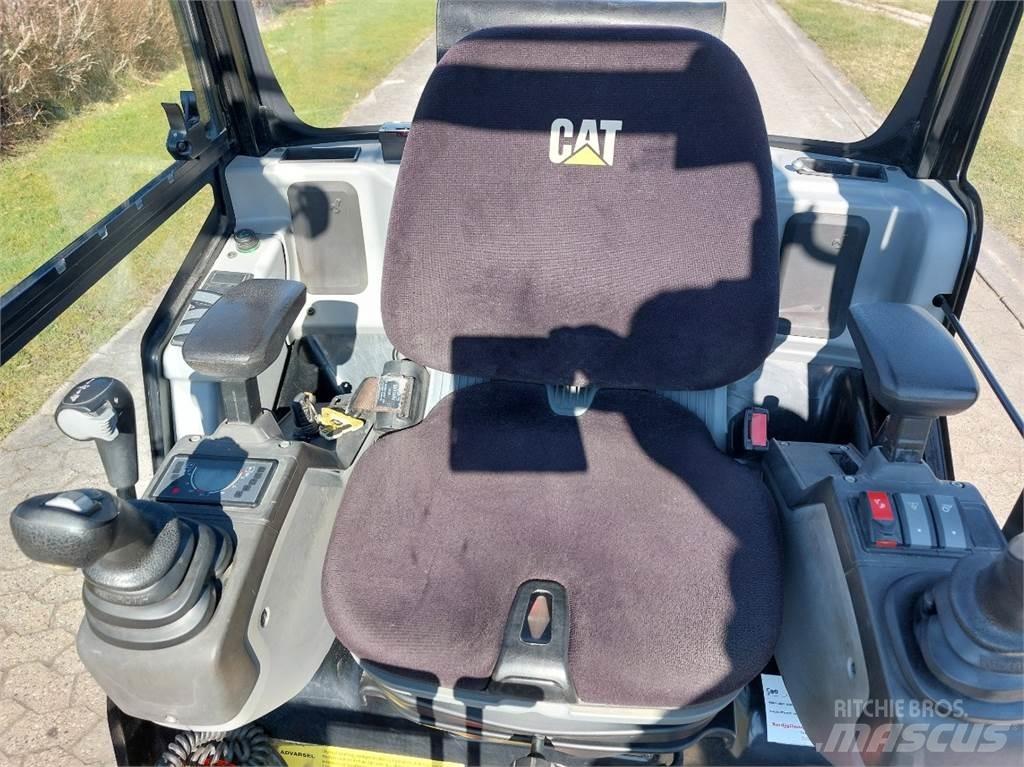 CAT 301.7D Minikaivukoneet < 7t