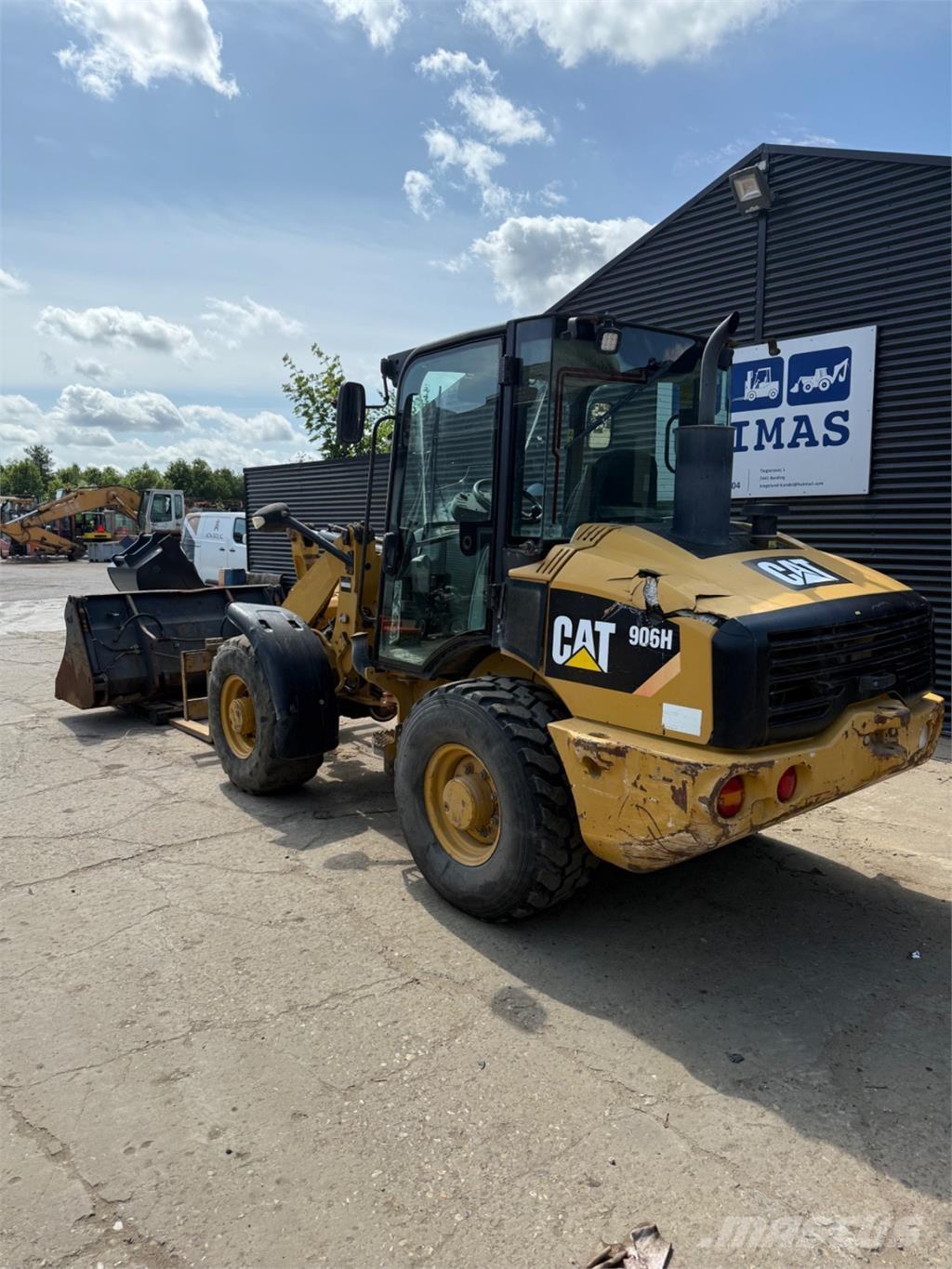 CAT 906H Pyöräkuormaajat