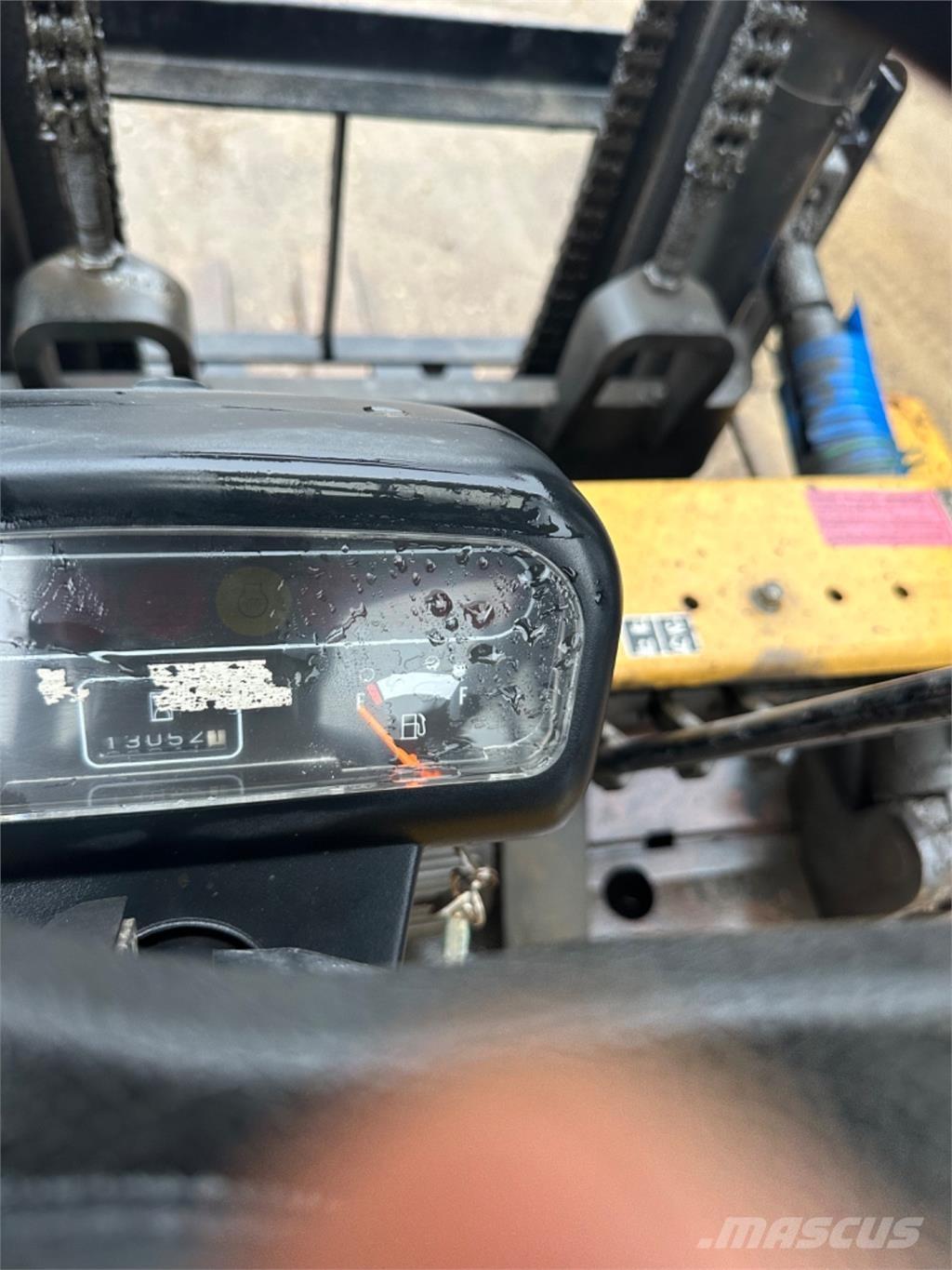 CAT DP40 Dieseltrukit