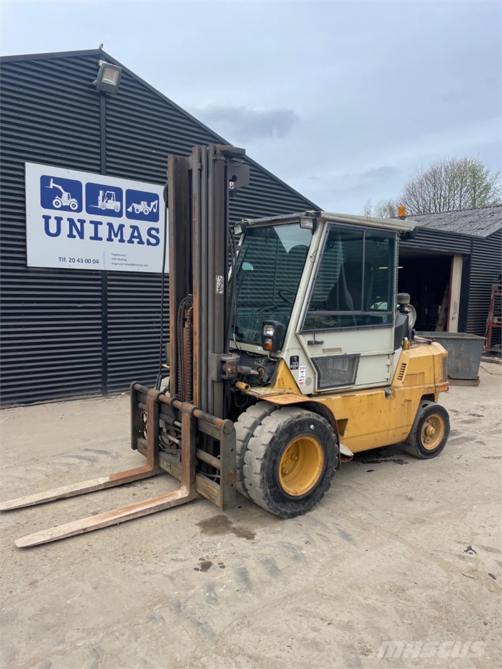 CAT GP40 Nestekaasutrukit