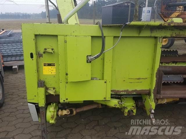CLAAS 6218 8R Ajosilppurit