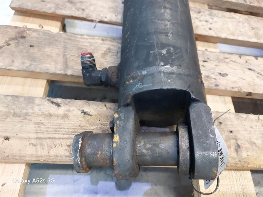 CLAAS Axion 840 Hydrauliikka
