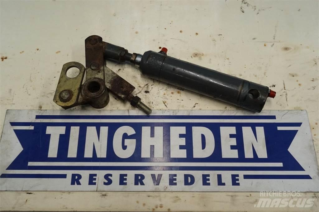 CLAAS Lexion 405 Hydrauliikka