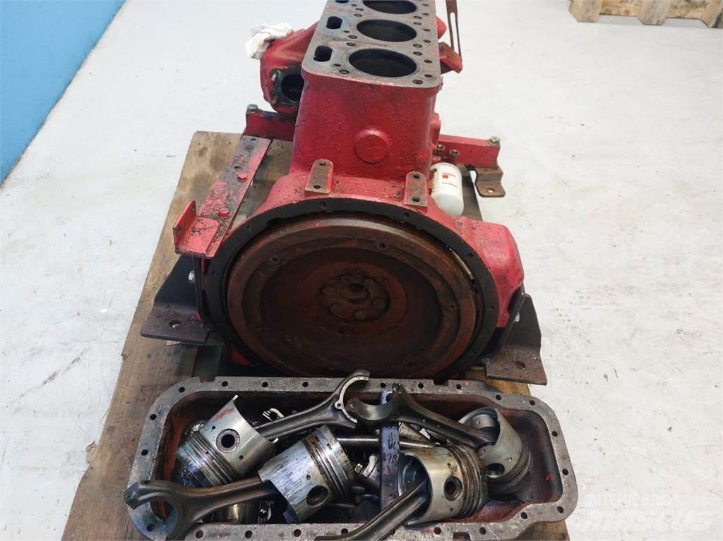 Deutz MWM D225.4 Moottorit