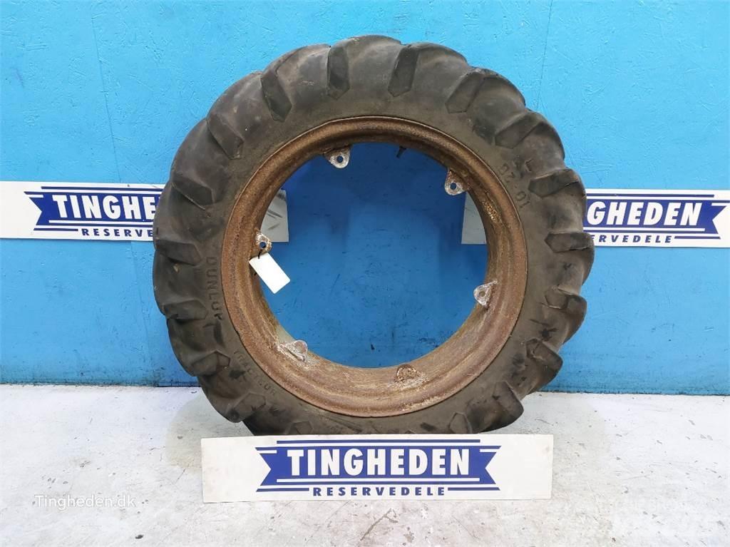Dunlop 28 10-28 Renkaat ja vanteet