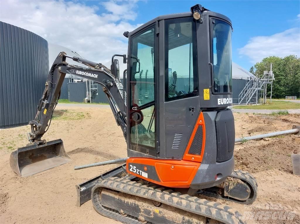 Eurocomach 25ZT Minikaivukoneet < 7t