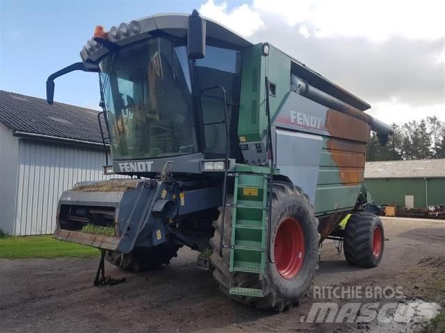 Fendt 8300 Leikkuupuimurit