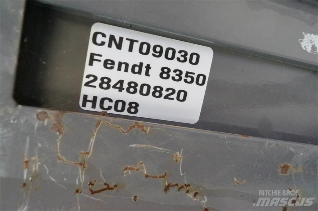Fendt 8350 Hiekan- ja suolanlevittimet