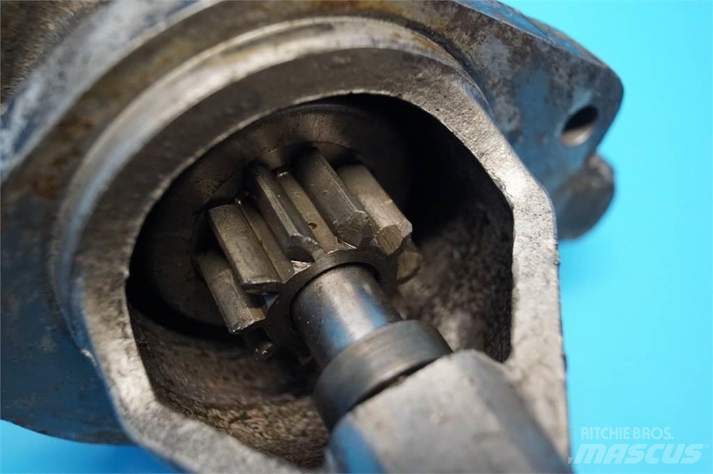 Ford 2713E Sähkö ja elektroniikka
