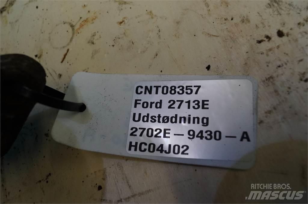 Ford 2713E Moottorit