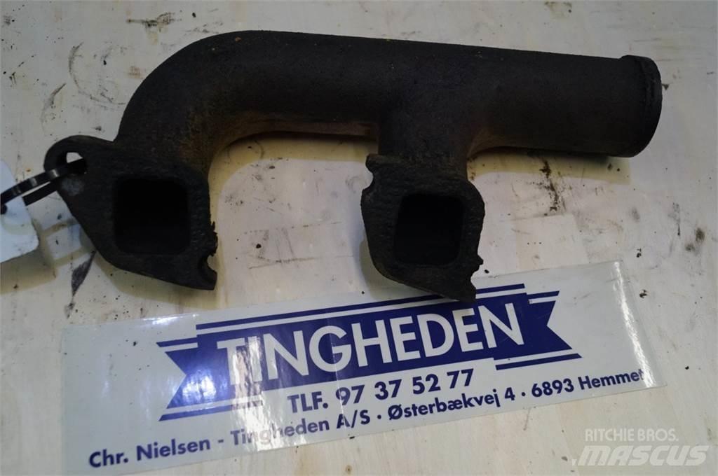 Ford 2713E Moottorit