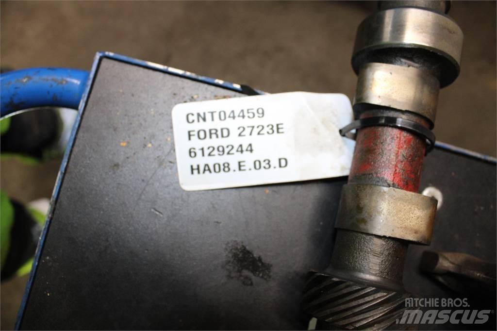 Ford 2723E Moottorit