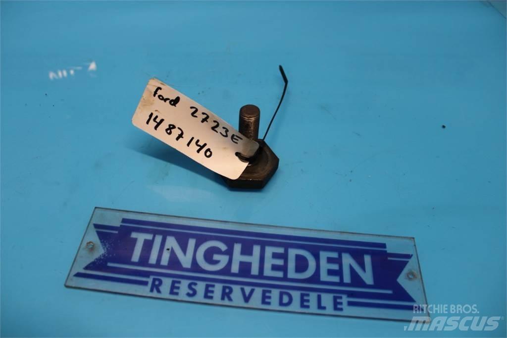 Ford 2723E Moottorit