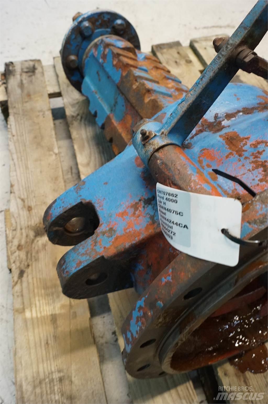 Ford 4000 Lisävarusteet ja komponentit