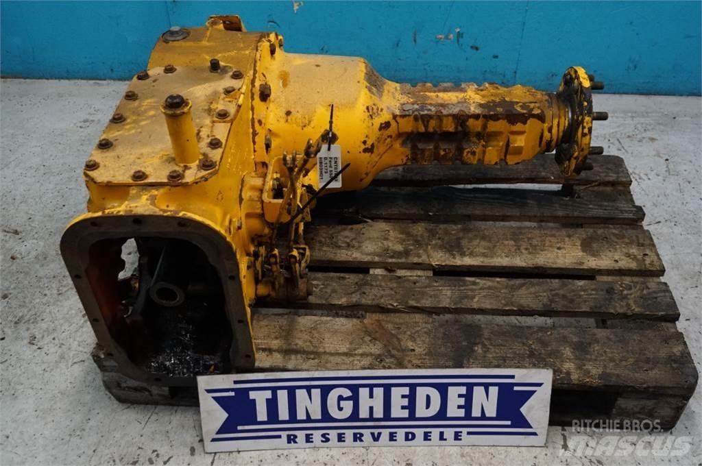 Ford 420 Akselit