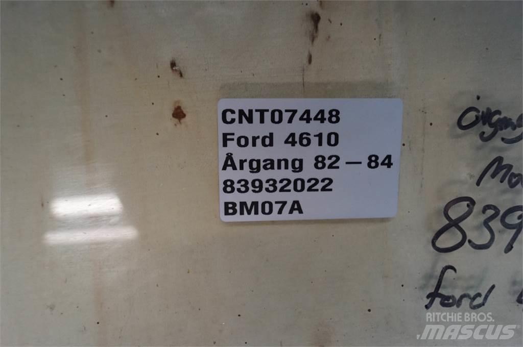 Ford 4610 Ohjaamo ja sisusta