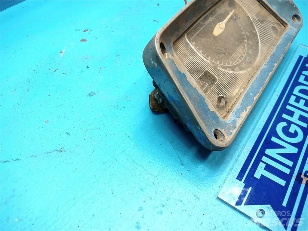 Ford 5000 Sähkö ja elektroniikka