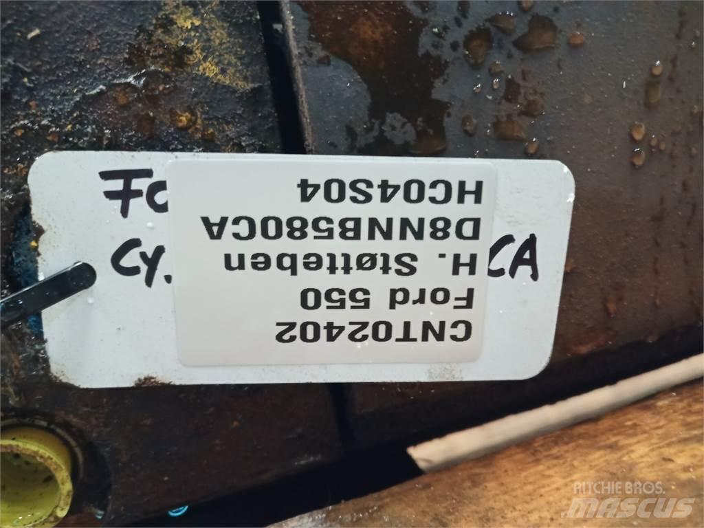 Ford 550 Muut