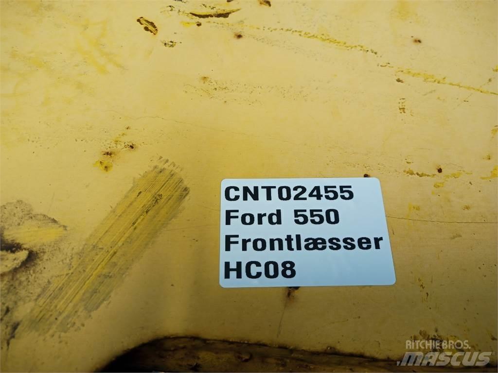 Ford 550 Puomit