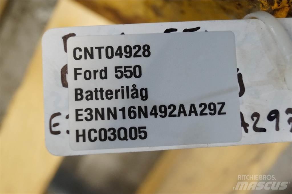 Ford 550 Seulakauhat