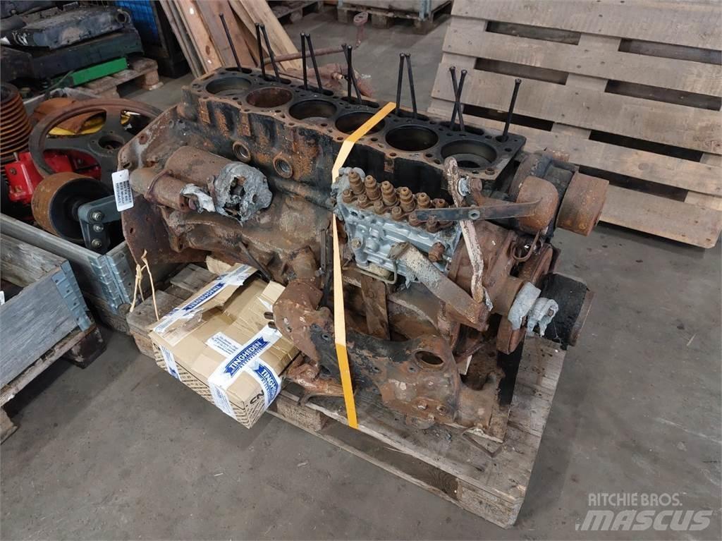 Ford 675TA Moottorit