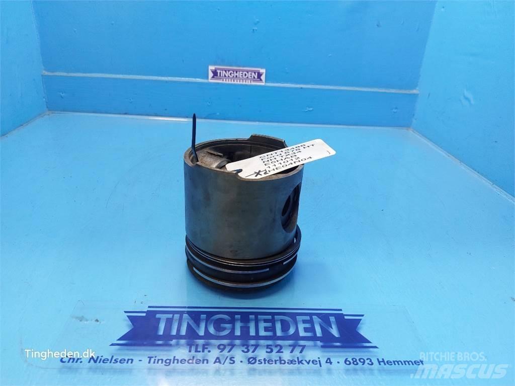 Ford 678 HT Moottorit