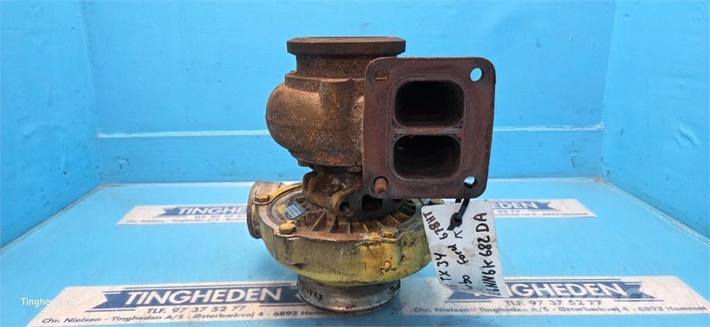 Ford 678 HT Moottorit