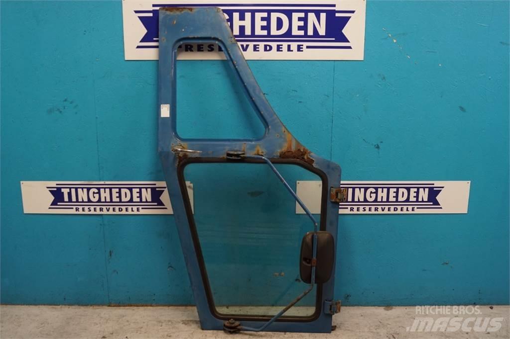 Ford 7600 Ohjaamo ja sisusta