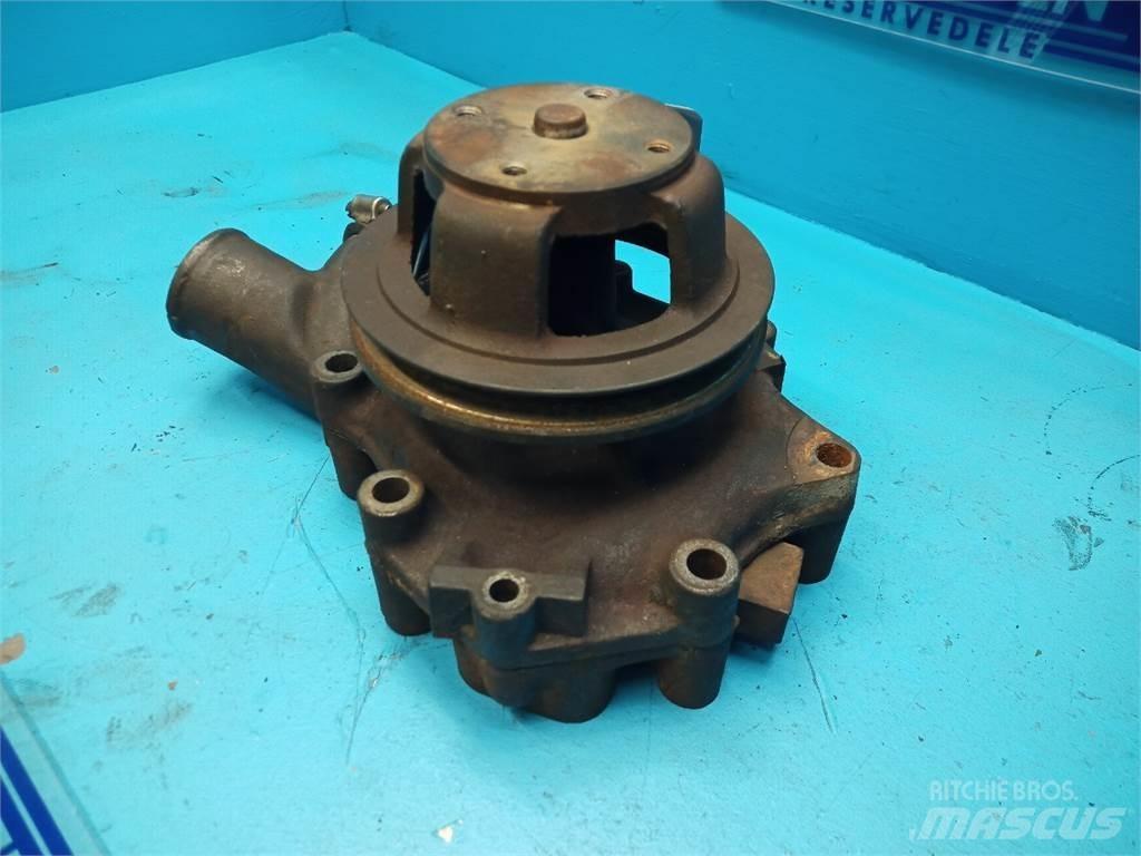 Ford 7910 Moottorit