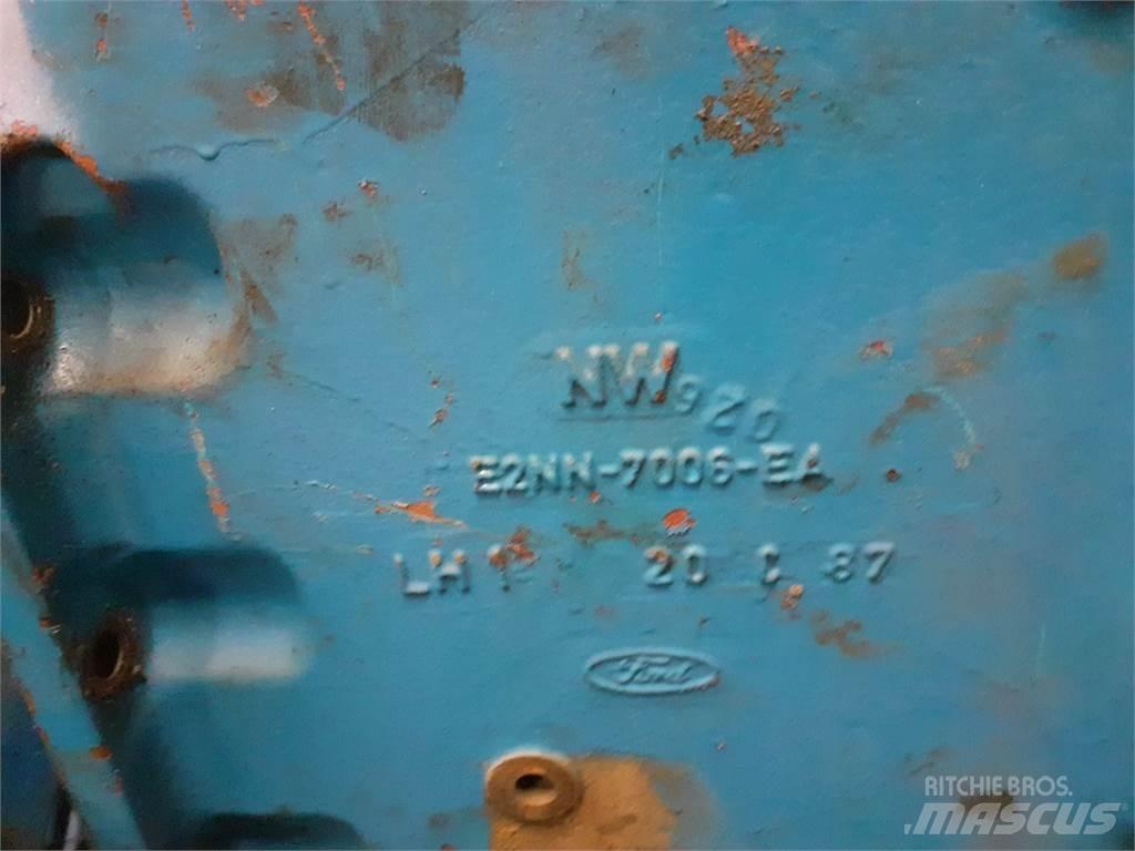 Ford 8210 Vaihteisto